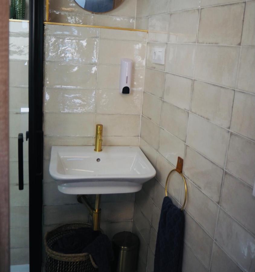 La Casa Rebonita Guest House กันเดลาริโอ ภายนอก รูปภาพ